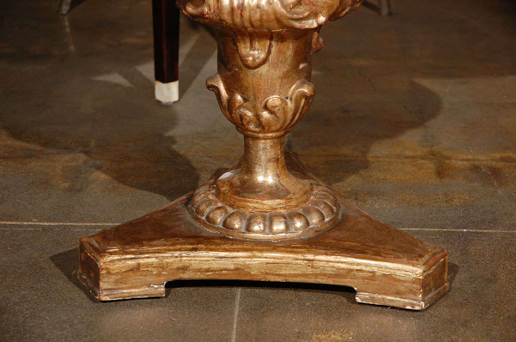 18th Century Italian Gilded Table Base In Good Condition For Sale In Los Angeles, CA