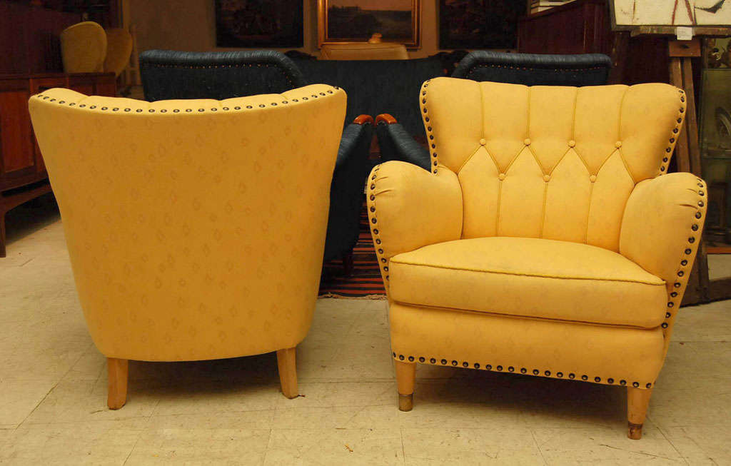 Pair of Yellow Club Chairs 3