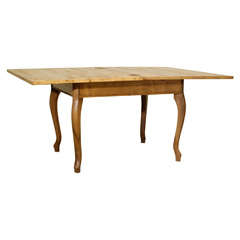 Swivel-Top Table