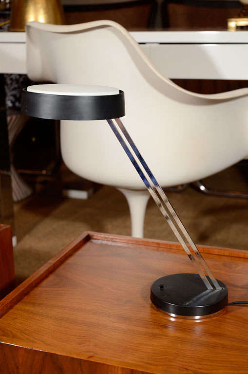 Mid-20th Century Adjustable Black Task Lamp by Lightolier