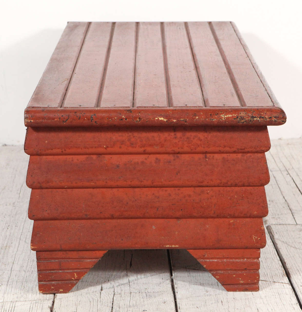 Red Slatted Folk Art Style Bench / Trunk 4