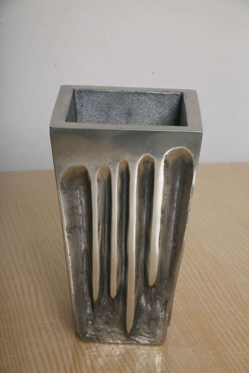 Mid-Century Modern Arnaldo Gamba Cast Aluminium Vase, Italy, 2004 For Sale