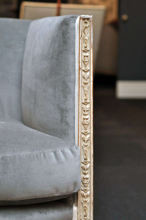 Exquisitely Carved Louis XVI Style Banquette by Jansen 3