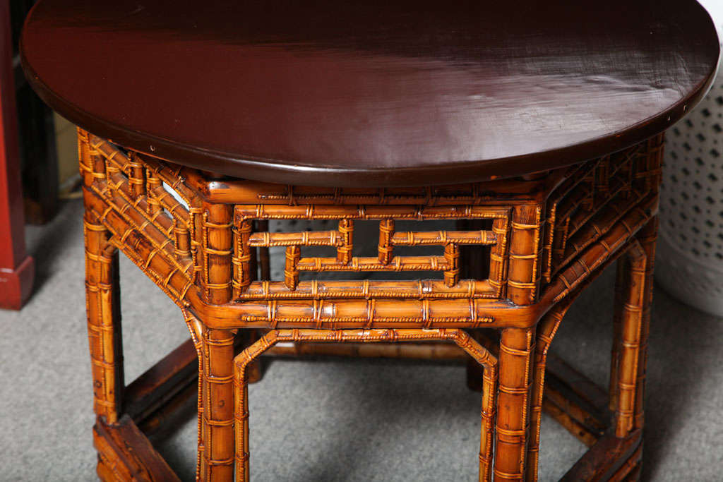 19th Century Chinese Hexagonal Bamboo and Black Lacquered Wood Side Table In Good Condition In Yonkers, NY