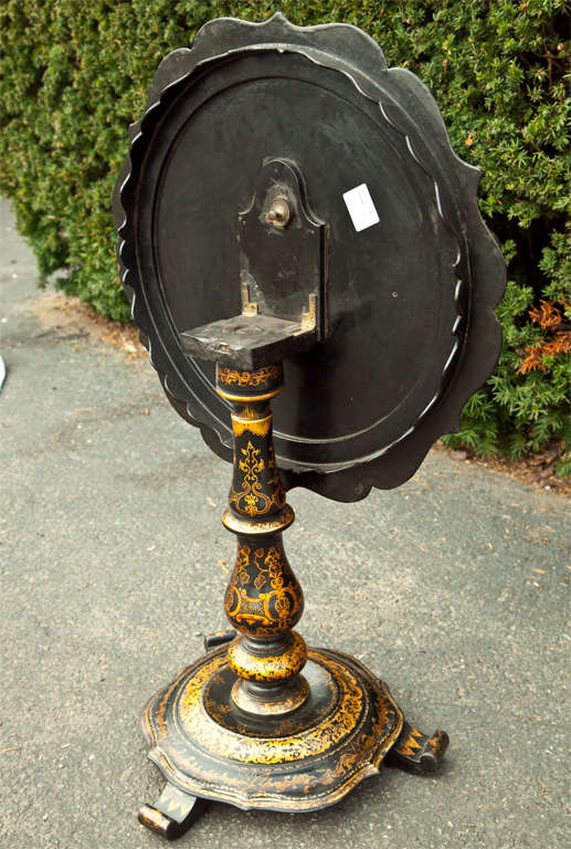 English  Victorian  Lacquered  Tilt Top  Table For Sale 5