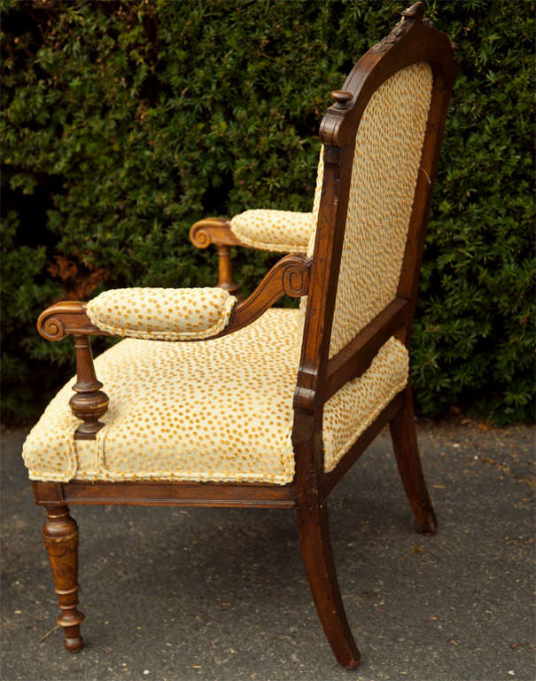 Pair of 19th Century Napoleon III Chairs For Sale 1