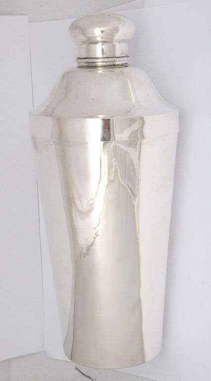 Sterling silver cocktail shaker, The Stieff Company, Baltimore, Ca. 1920's-1930's. @9 3/4