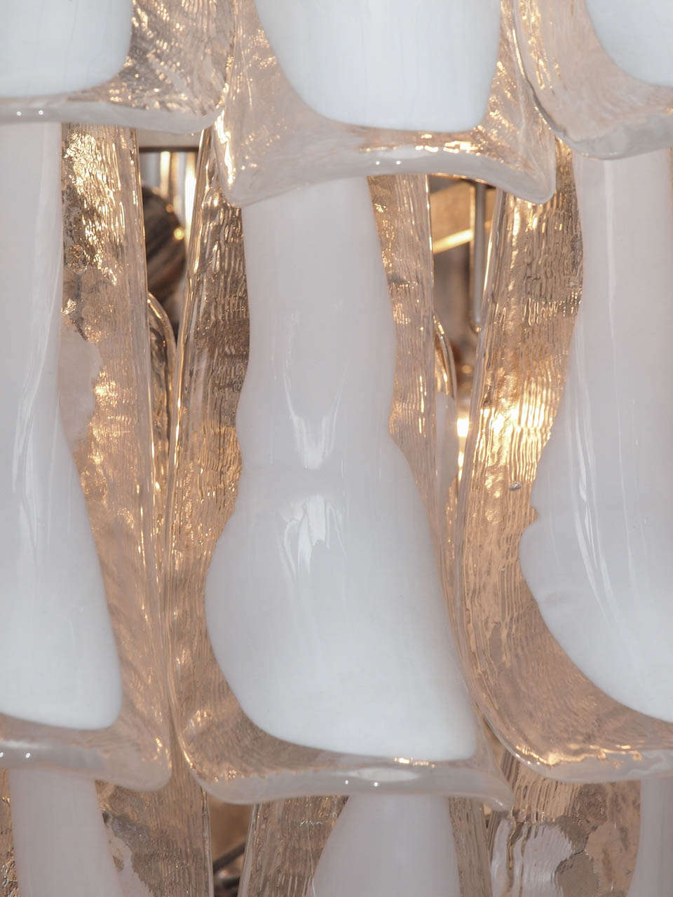 Contemporary Venetian Glass Chandelier For Sale 1