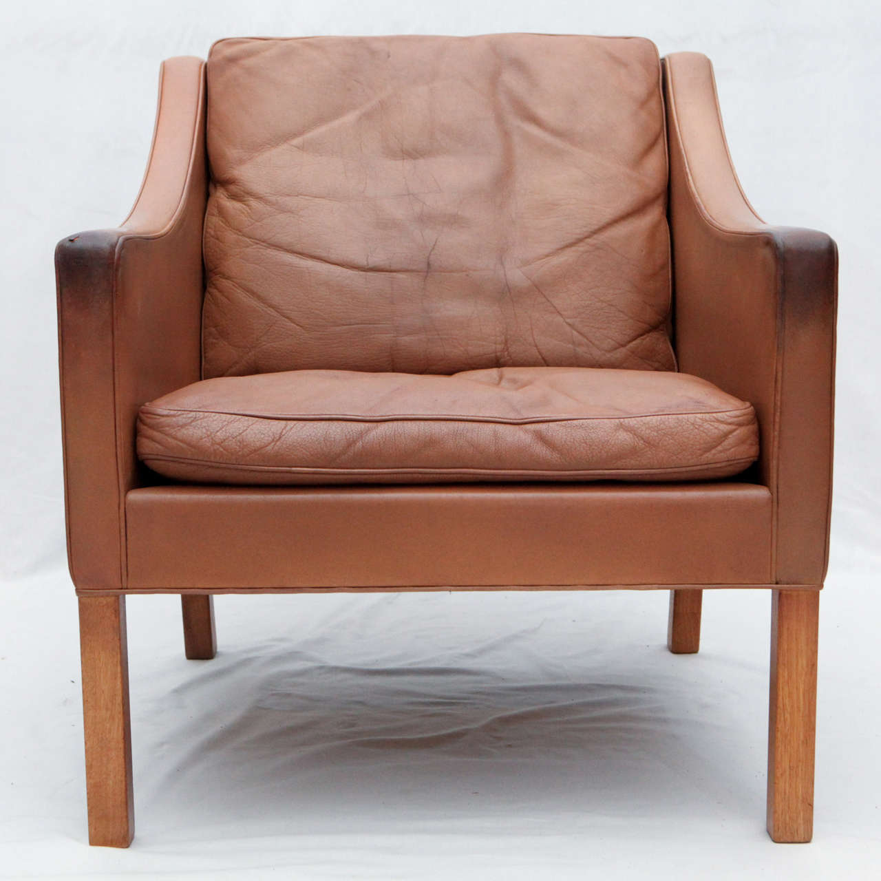 Borge Mogensen leather lounge chair designed in 1963 and produced by Frederica.