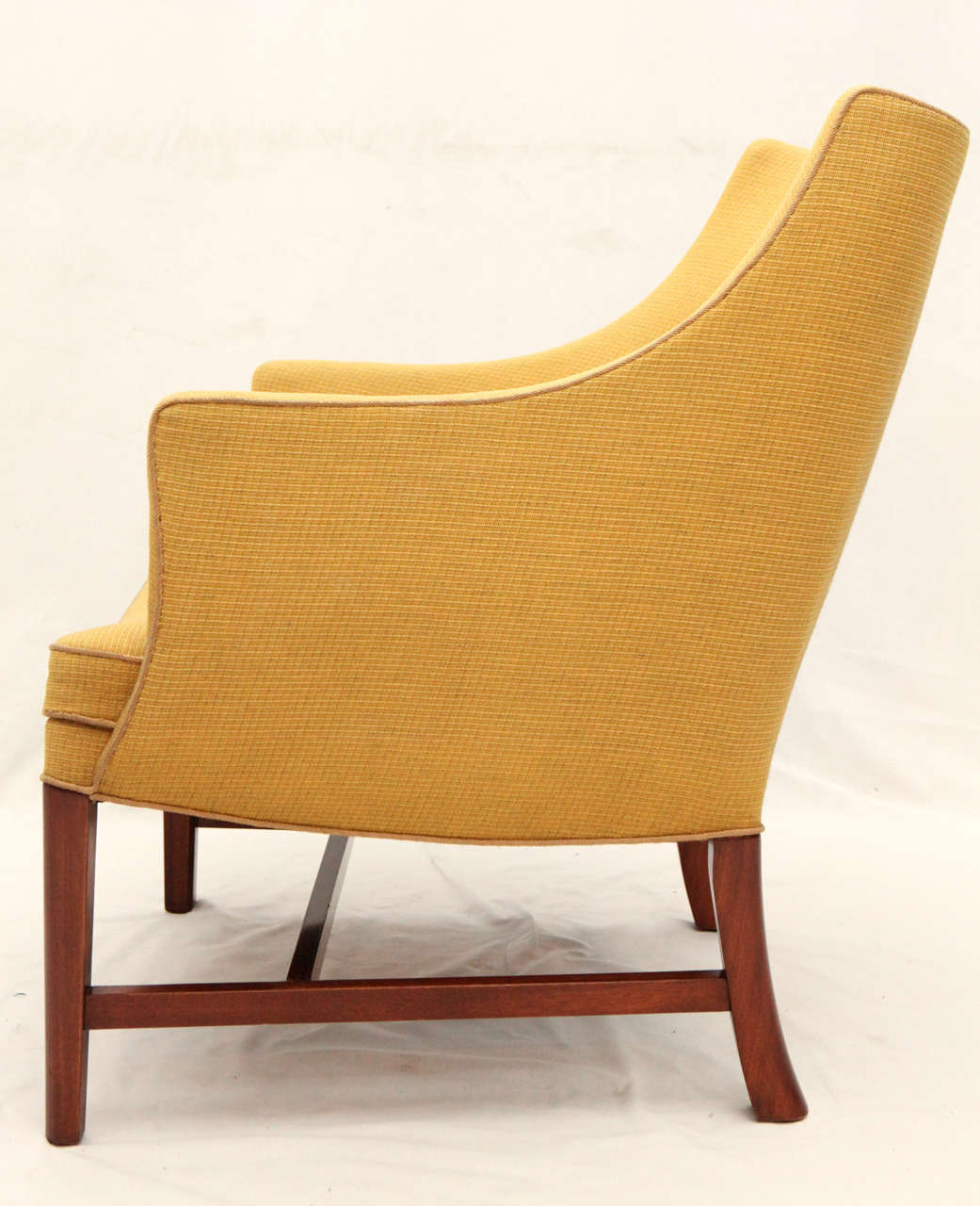 Mid-20th Century Frits Henningsen Lounge Chair For Sale