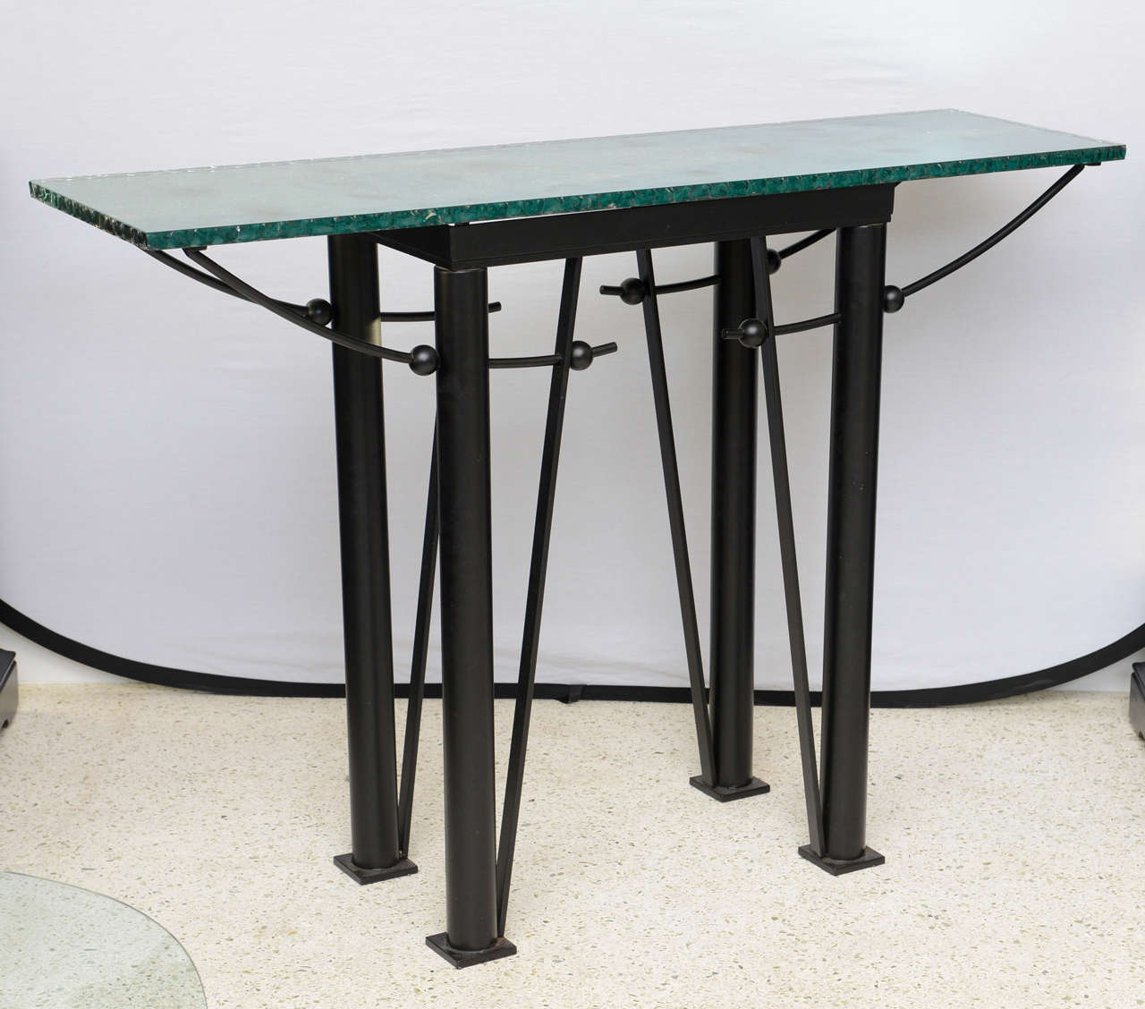 Français Table console moderne en fer et verre miroir, style Jean-Michel Wilmotte en vente