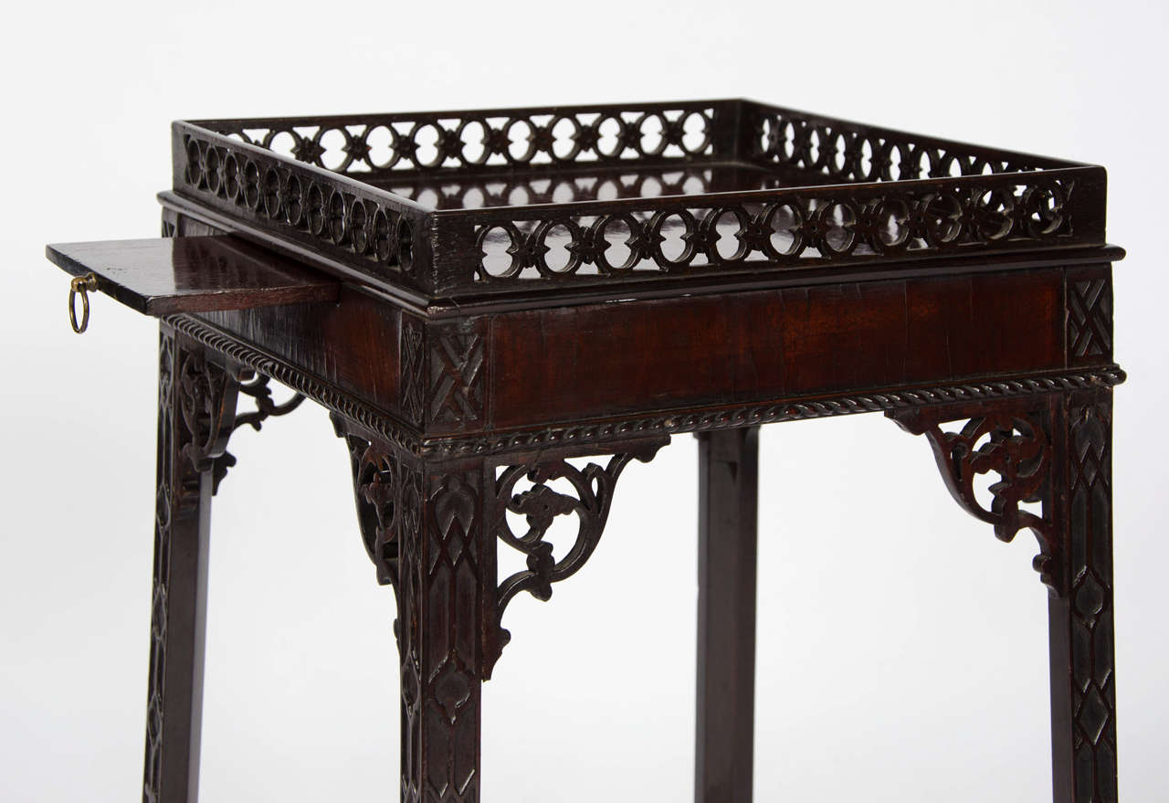Chippendale Mid-18th Century Mahogany Kettle Stand For Sale
