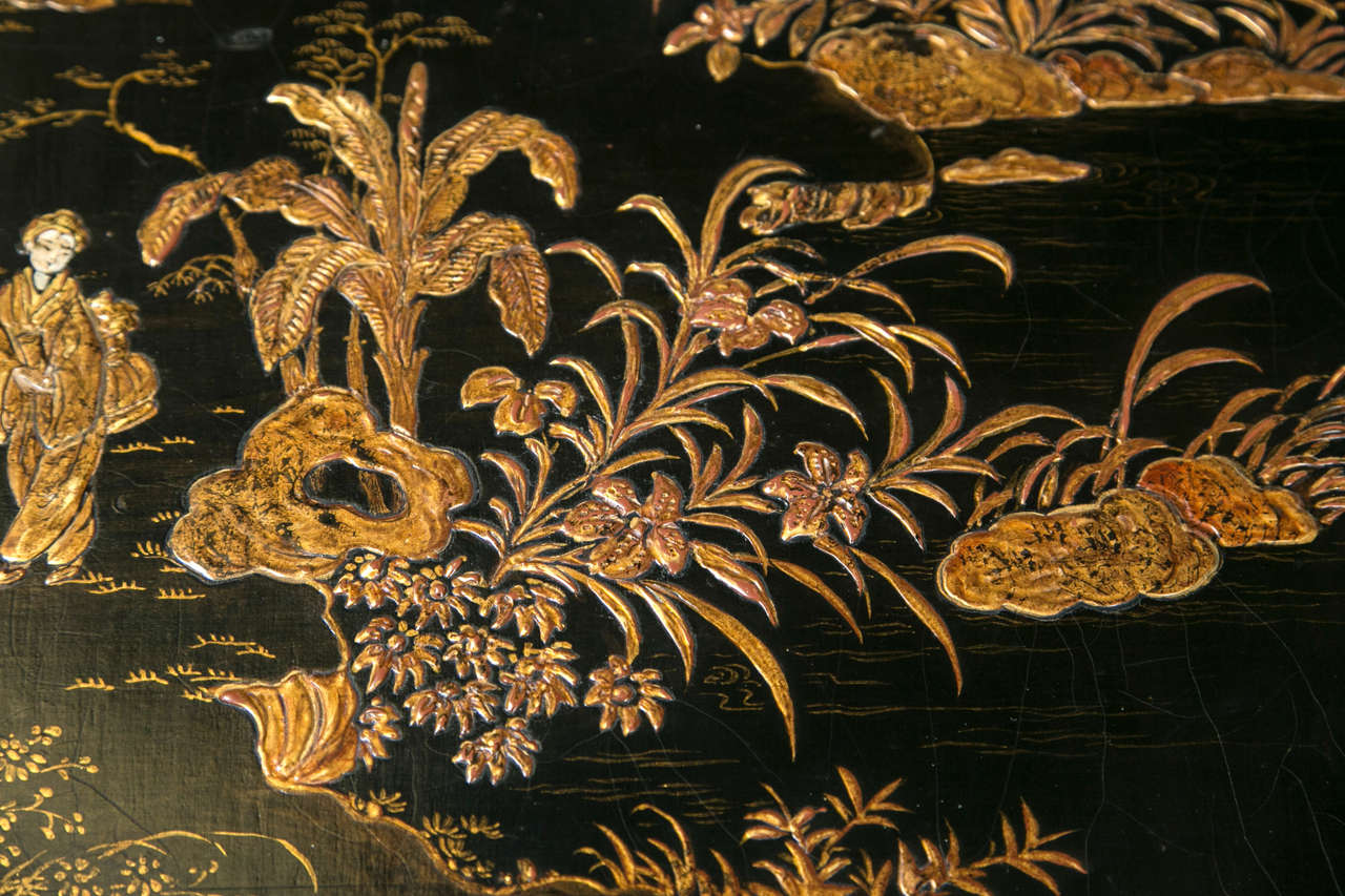 Chinoiserie Lacquer Tilt-Top Table 1