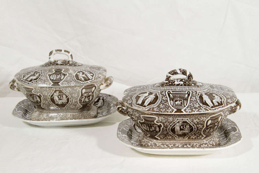 A Pair of Spode Sauce Tureens in Brown on White Transferware 2