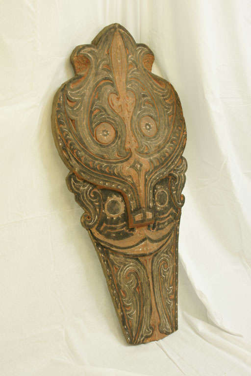 Polychromed 19th Century Indonesian Batek Tribal Shield For Sale