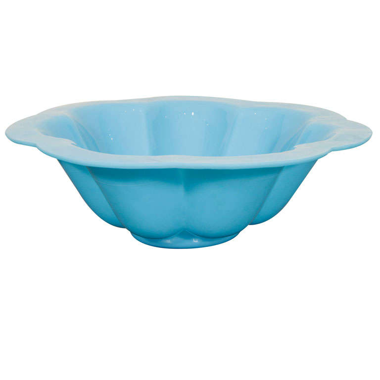 Chinese Peking Glass Lobed Bowl