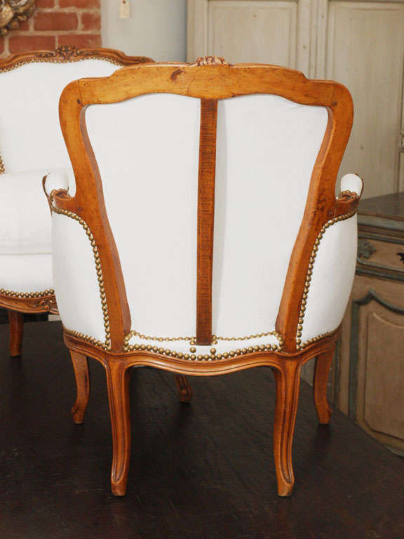 Pair 19th c. Walnut Petite Louis XV Bergeres in Belgian Linen 6
