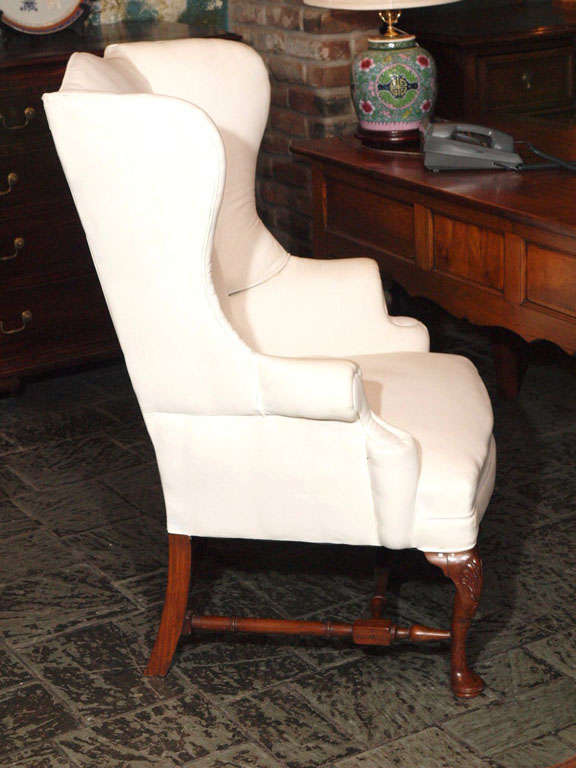 Antique English mahogany Georgian style wingback chair 4