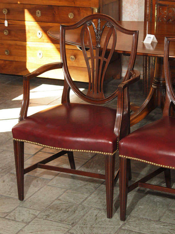 Set of 8 English Prince of Wales mahogany leather covered chairs In Good Condition In New Orleans, LA