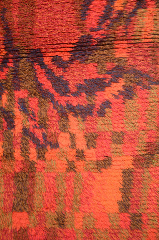 Tapis scandinave Rya en laine vintage peint de manière abstraite, vers 1950 Excellent état - En vente à Milan, IT