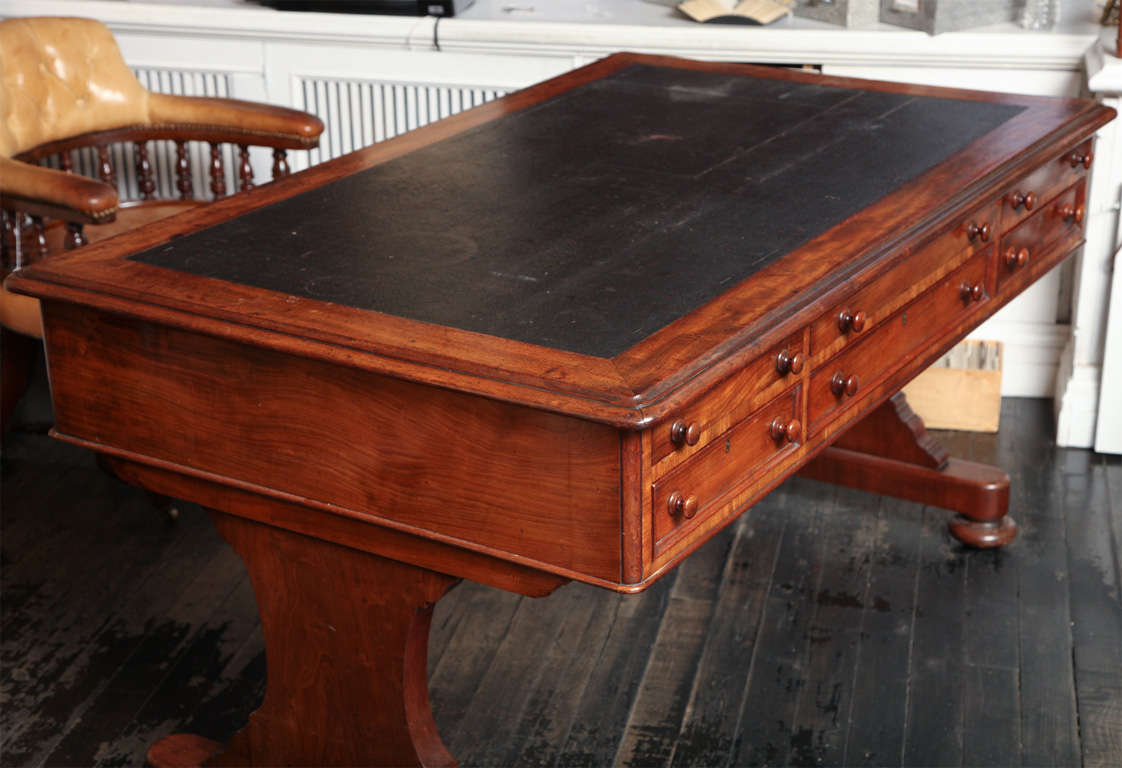 19th Century English Partners Desk In Good Condition For Sale In New York, NY