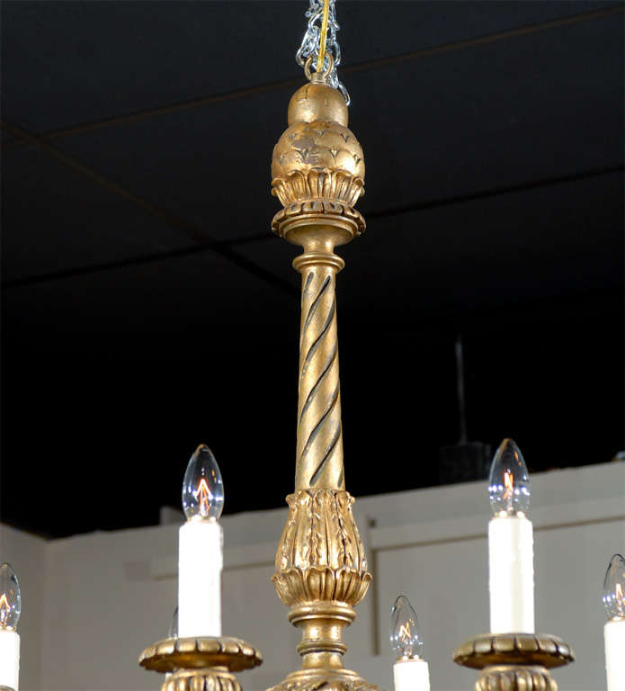 Italian Giltwood Chandelier with Eight Lights and Twisted Arm Detail In Good Condition In Atlanta, GA