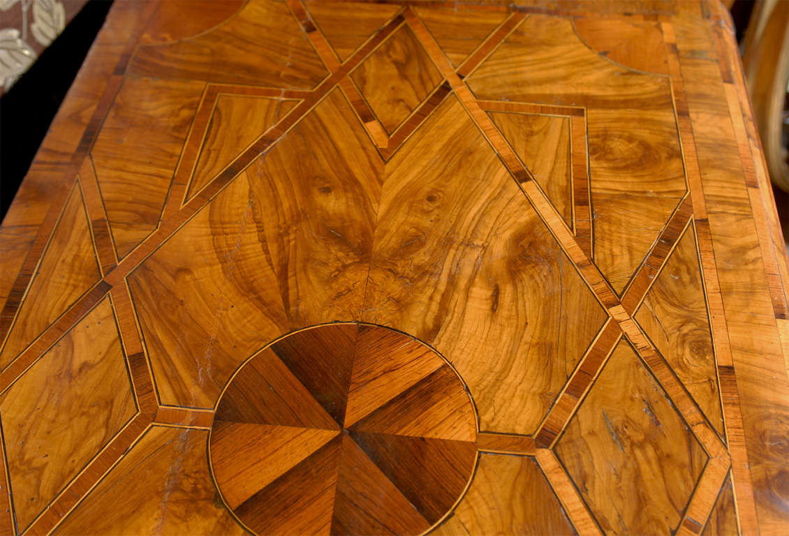 Fine 18th Century French Louis XIV Style Walnut Inlaid Commode 3