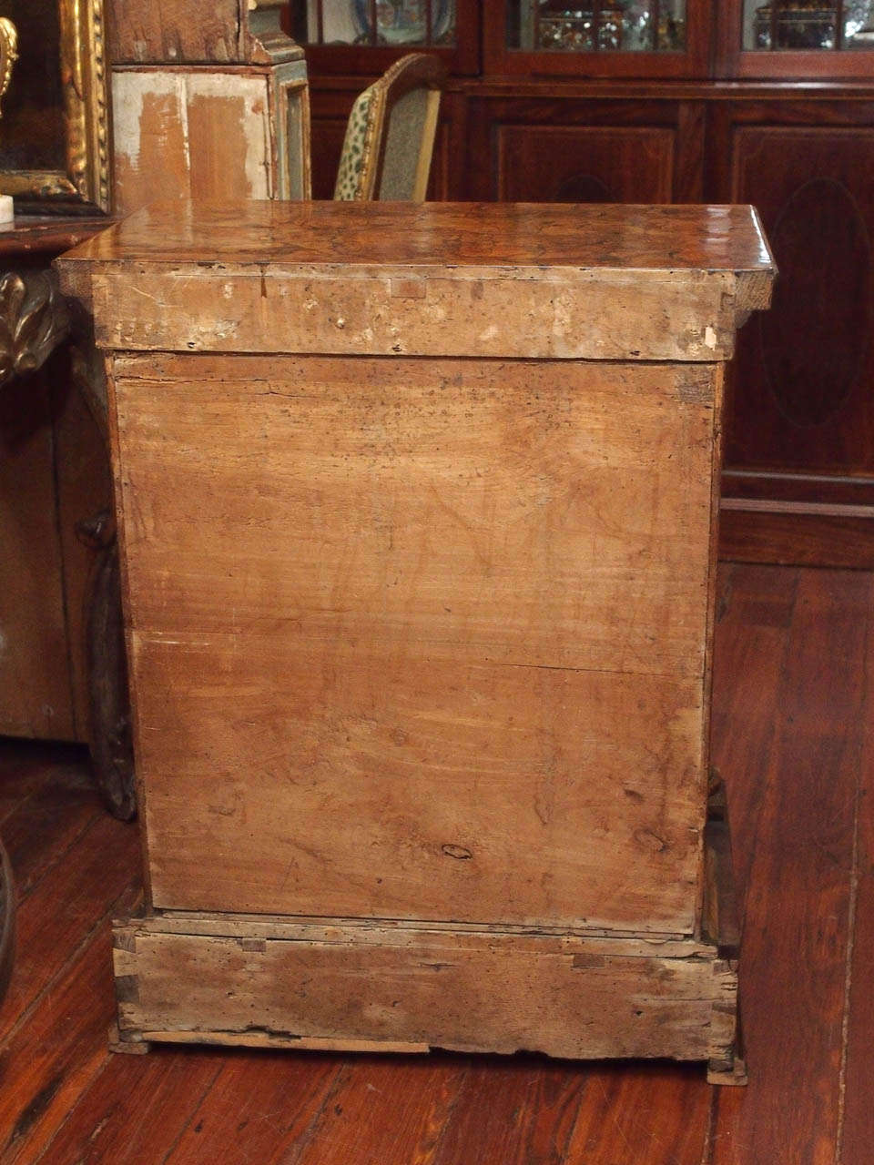19th c. Oyster Burl Italian Cabinet For Sale 2