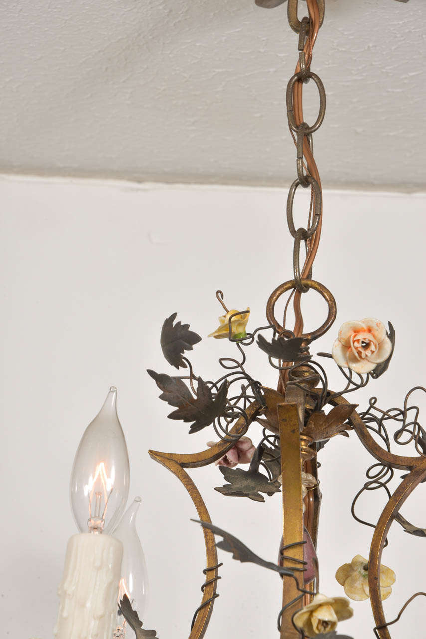 Italian Gilt Bronze Capodimonte Chandelier 1