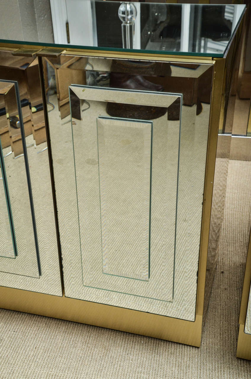 Pair of Vintage Nightstands with Mirrored Doors by Ello at 1stdibs