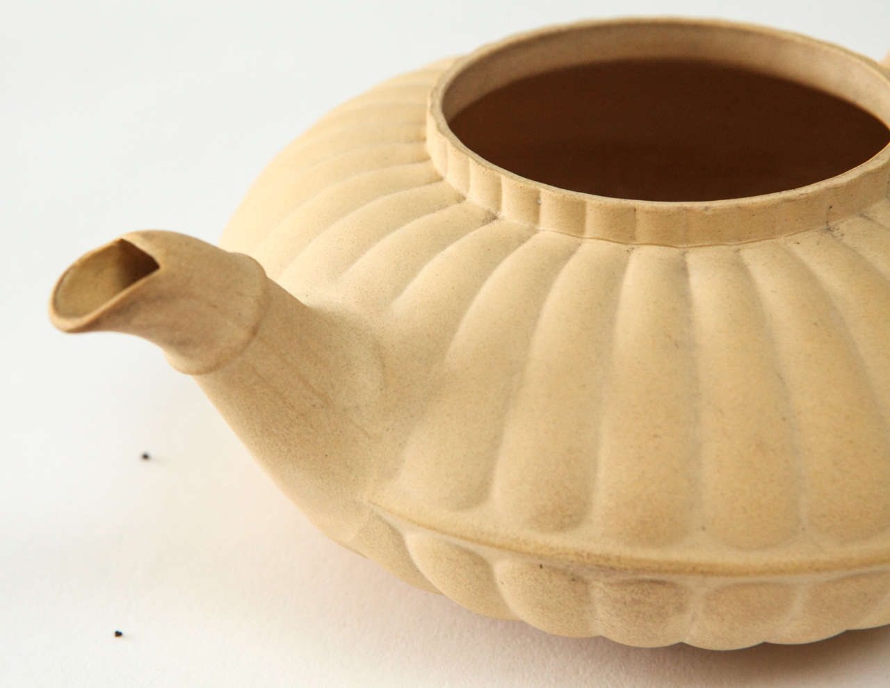 Wedgwood Caneware Small Teapot, circa 1810 1