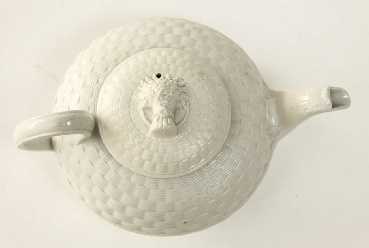 A Wedgwood (unmarked) Saltglaze White Stoneware Teapot 1