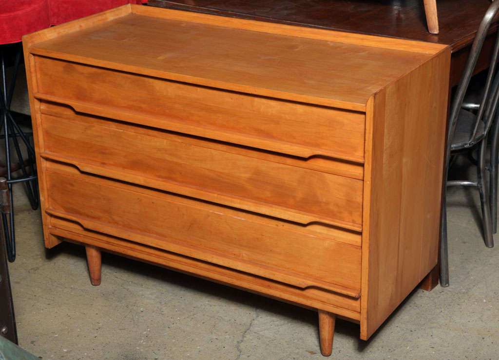 Mid 1950's Crawford Furniture Company Solid Maple Dresser -  complete with 3 Drawers and wide sculpted Pulls.  Measures 29.25