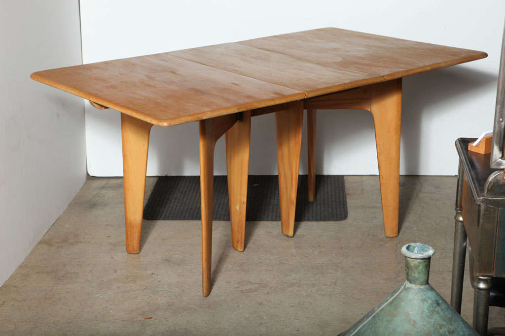 Organic Modernist, Count Sakhnoffsky designed Solid Maple Dining Table for Heywood Wakefield -  folds to 16