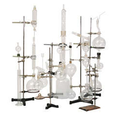 Vintage Outstanding Labratory/Chemistry Set