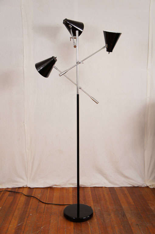 3 arm table lamp