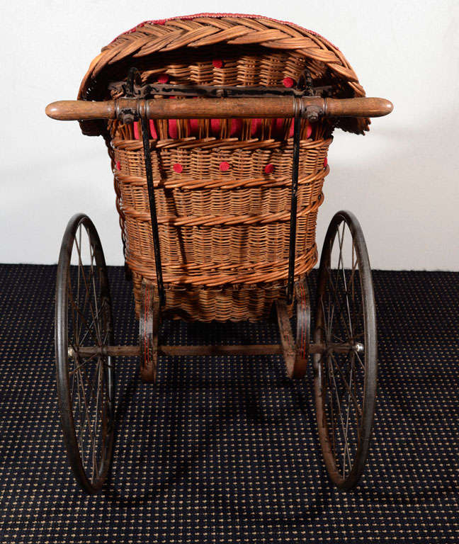Victorian Wicker Pram with Upholstered Seat 6