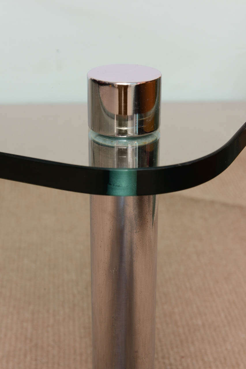 Late 20th Century Minimalist Pace Style Chrome and Glass Cocktail table For Sale