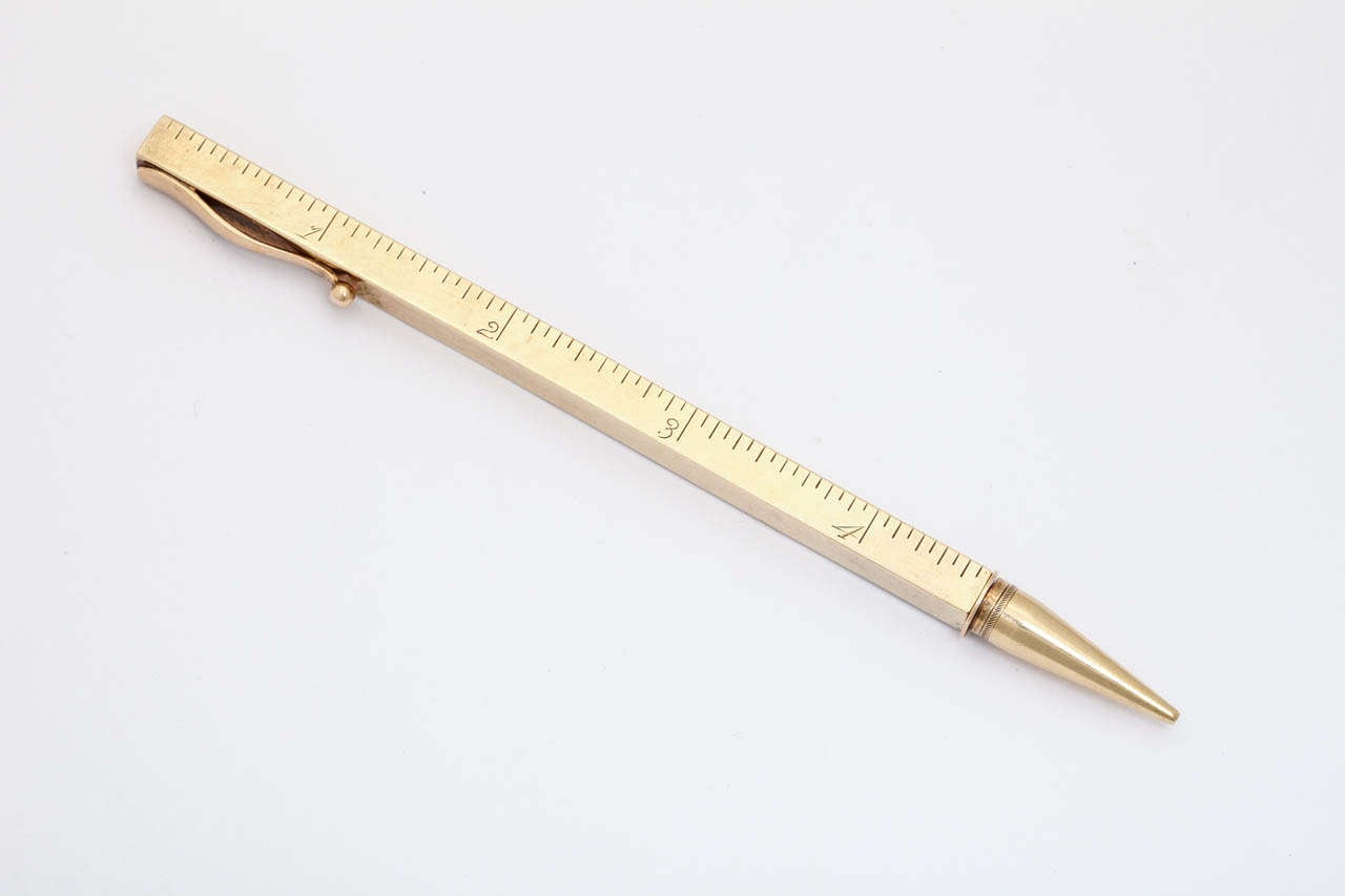 A very nice propelling pencil in 14kt yellow gold. Rare to find in gold as they are normally made in silver. The actual pencil measures 4.5