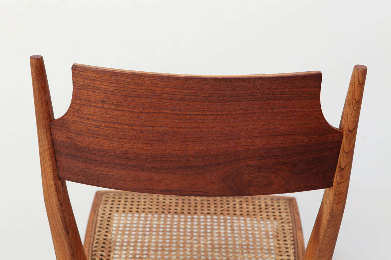 Set of 8 Mid-Century Caned Chairs by Paul McCobb for Calvin 1