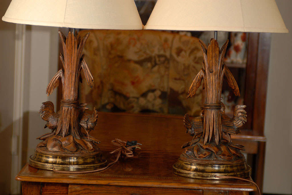 Pair of Black Forest Lamps with Chickens 3
