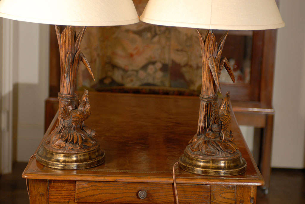 Pair of Black Forest Lamps with Chickens 4