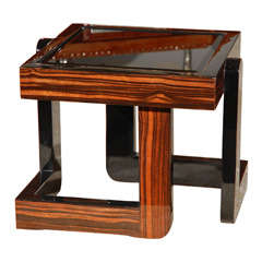 Art Deco Macassar Ebony and Black Lacquer Side Table