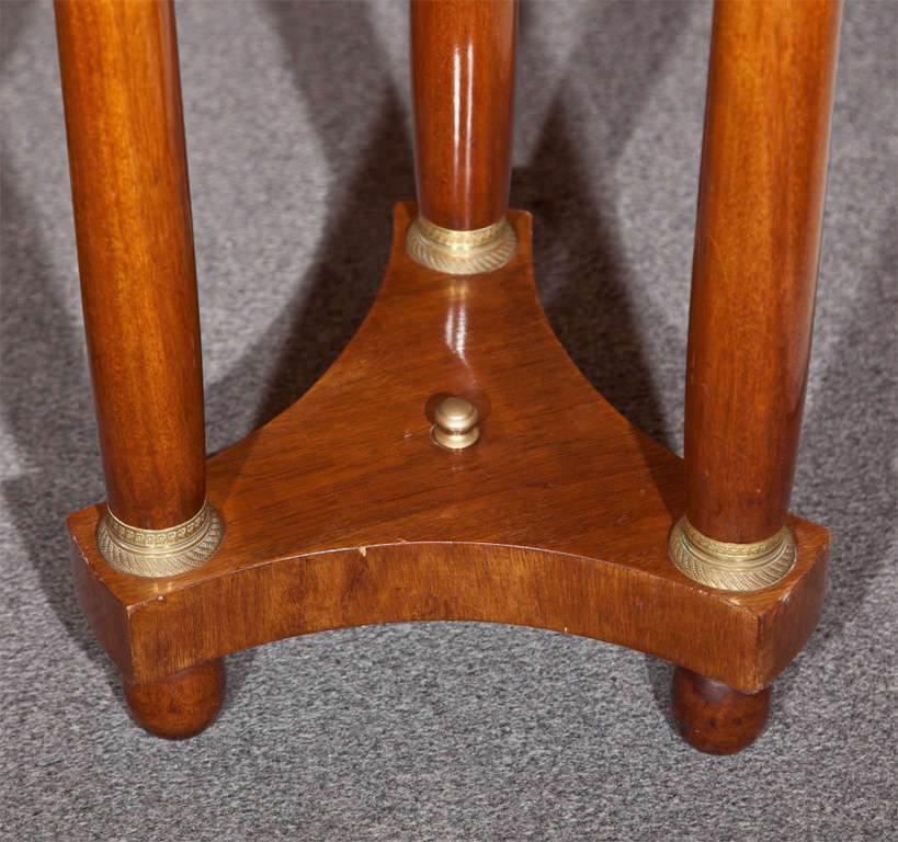  19th Century Marble-Top Pedestal In Good Condition In Stamford, CT