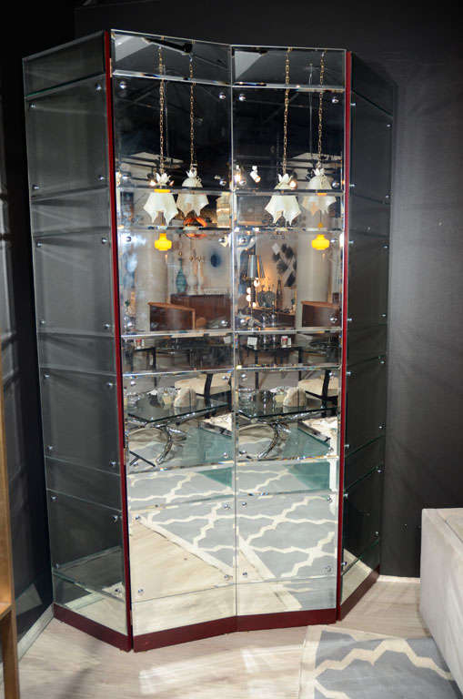 Exceptional Hollywood Style Four Panel Mirrored Screen In Excellent Condition In Fort Lauderdale, FL