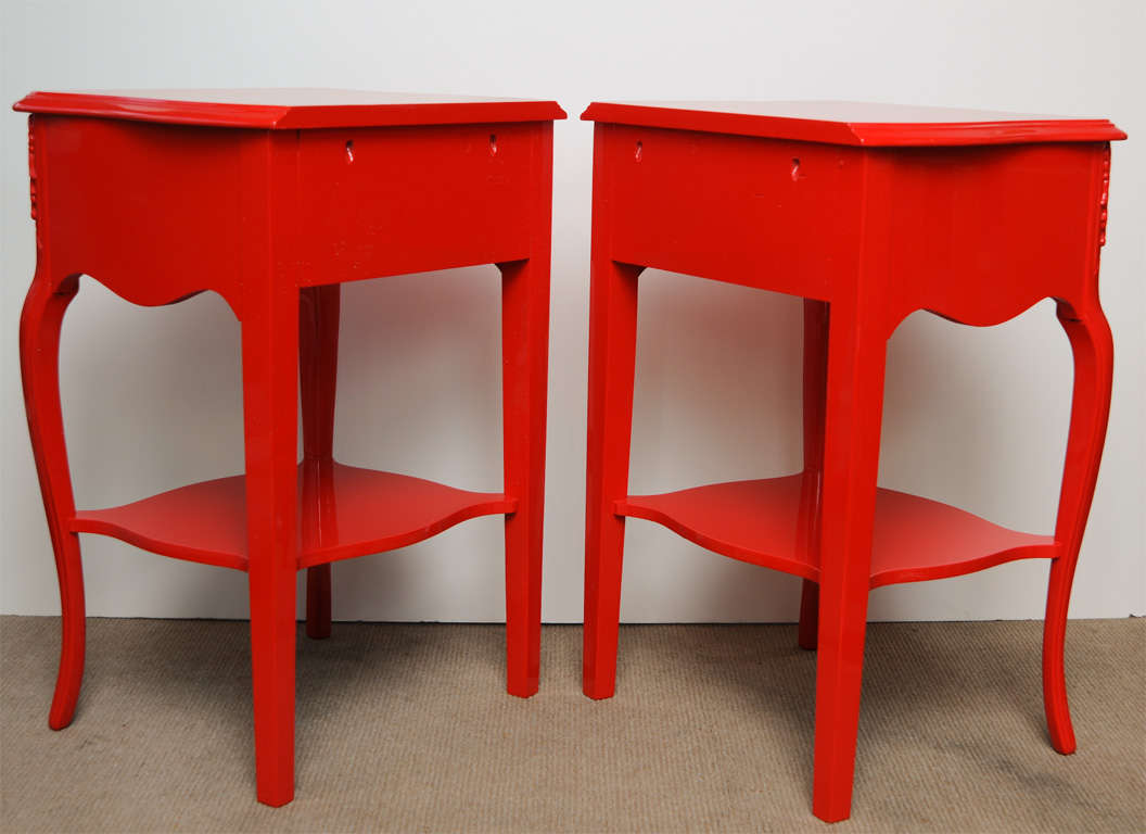 Mid-20th Century Pair of Red Glamour Dorothy Draper Style Nightstands