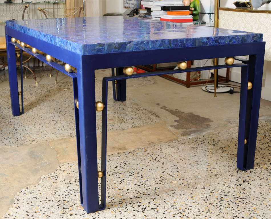 20th Century Beautiful Foyer Table with Lapis Lazuli Veneer Stone Table Top For Sale