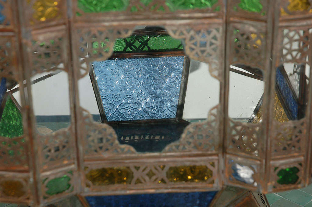 Moroccan Vintage Moorish Glass Lantern from Marrakech In Good Condition For Sale In North Hollywood, CA