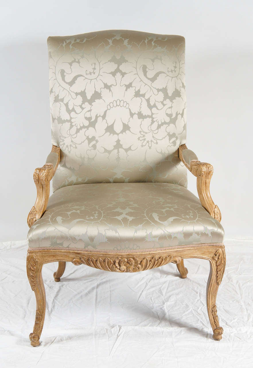 Louis XIV Style Throne Chair with Silk Damask Upholster with carved and faux painted frame.