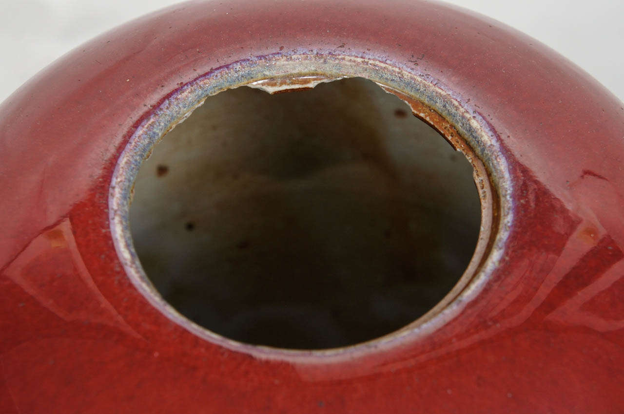 Covered Asian Jar in Oxblood on Stand, 19th Century In Good Condition In Sheffield, MA